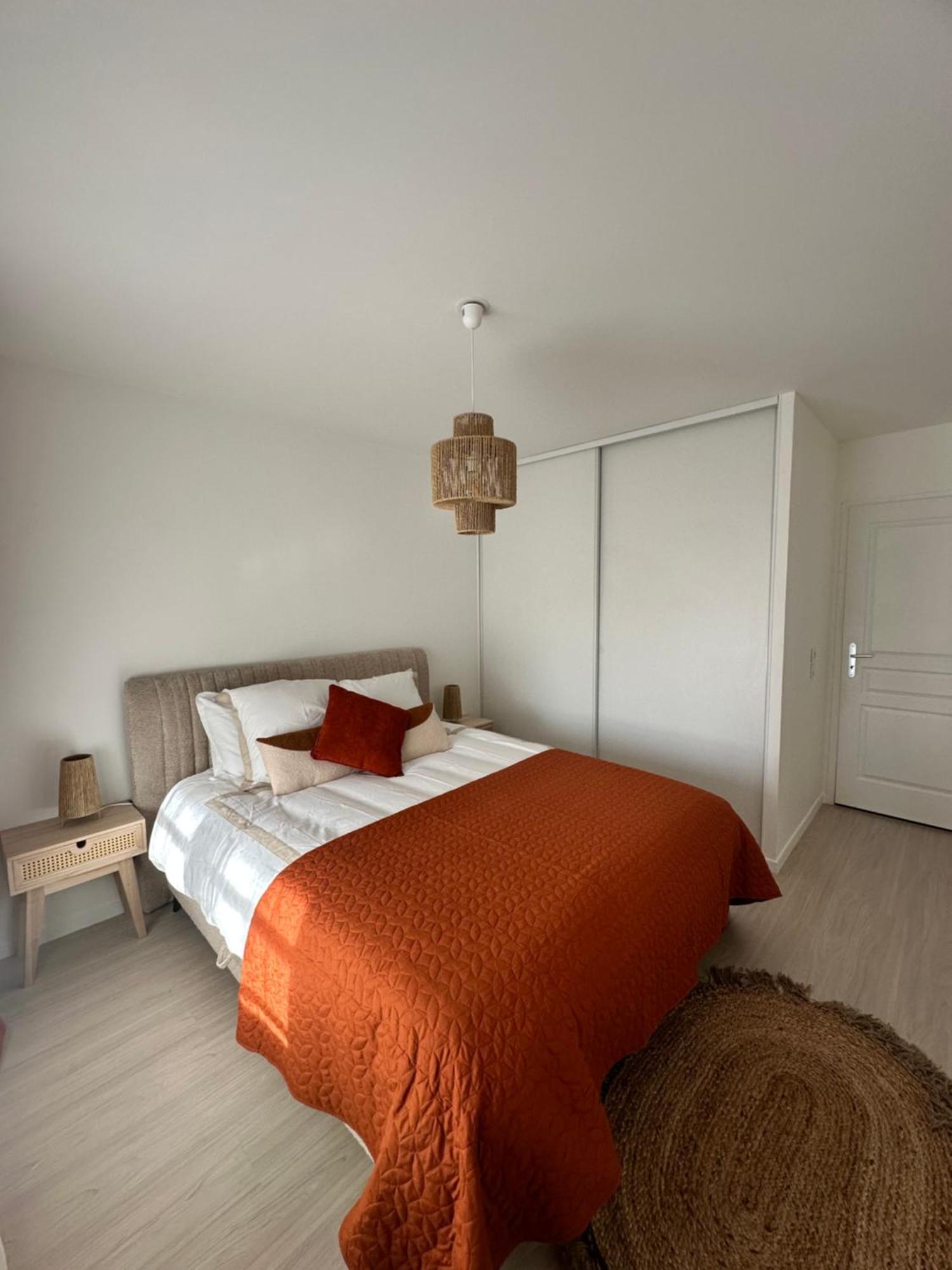 Annecy Gare Apartment ภายนอก รูปภาพ