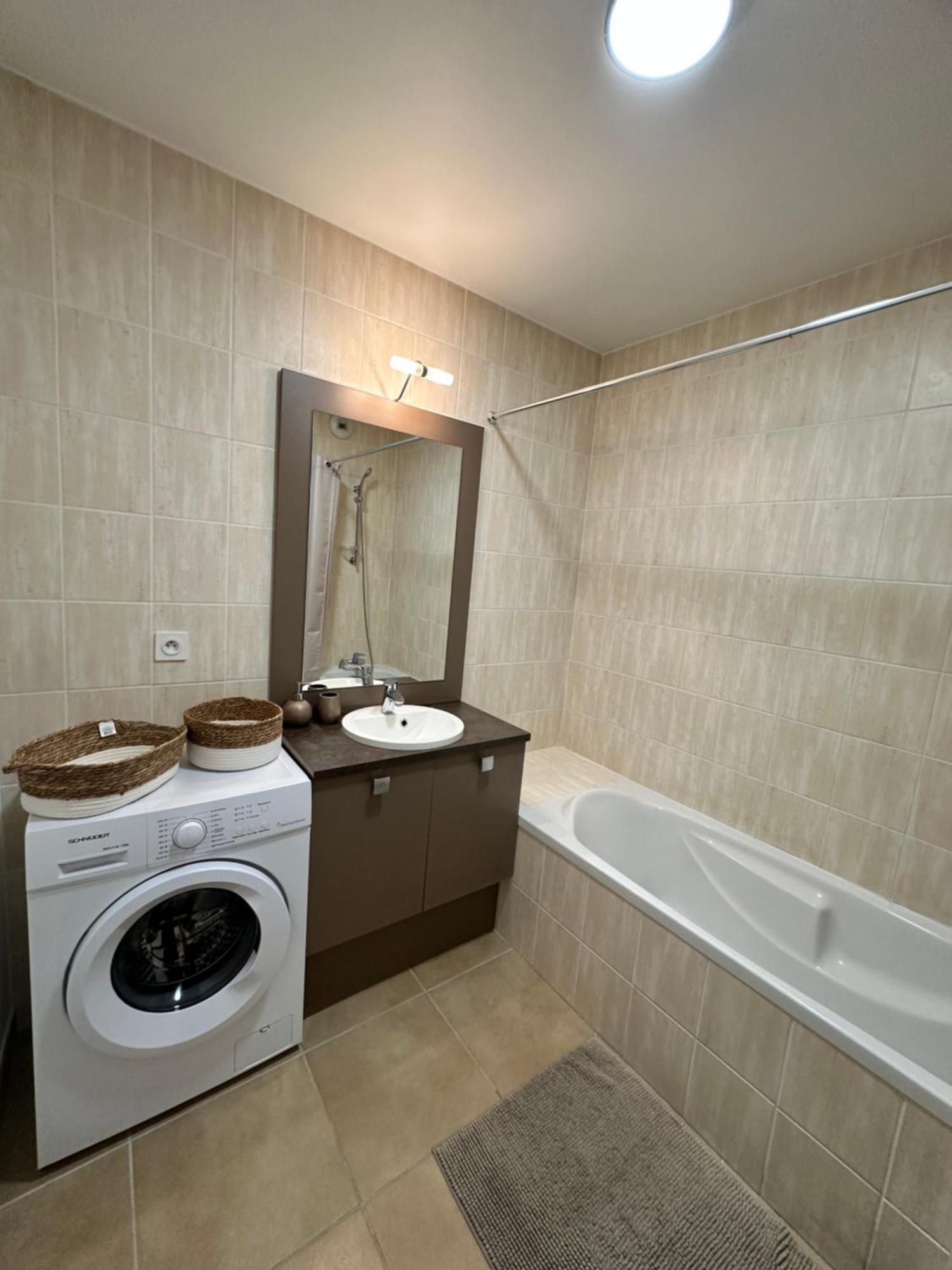 Annecy Gare Apartment ภายนอก รูปภาพ